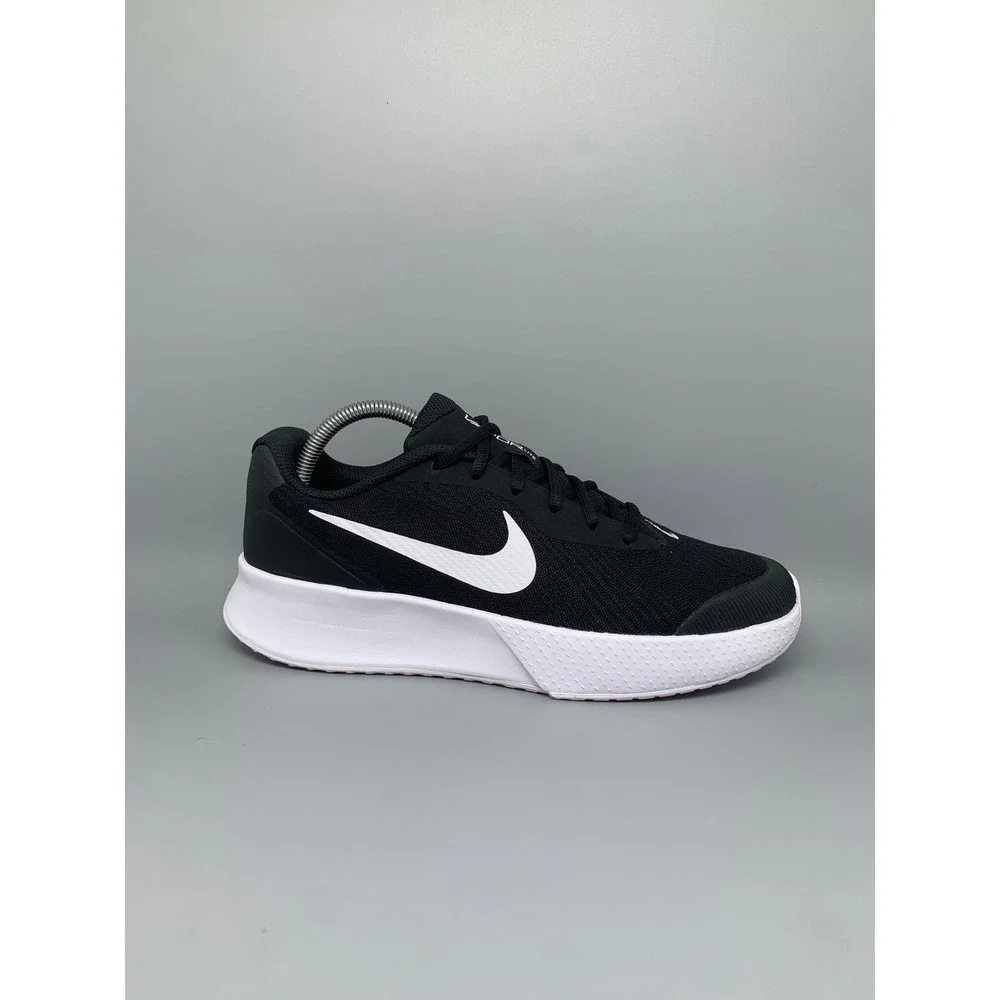 Nike court vapor